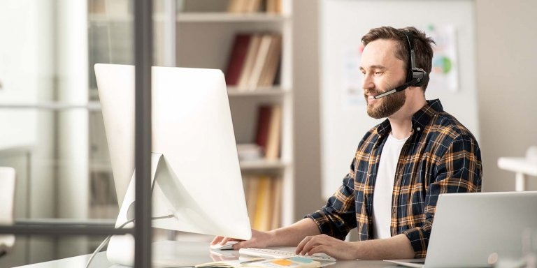 Why Smart Companies Are Outsourcing to Remote Call Services And You Should Too