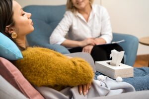 Science Says Hypnotherapy Works But Only If You Ask This First